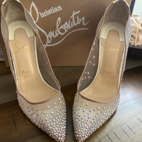 Christian Louboutin Pumps - Picture 2 of 5